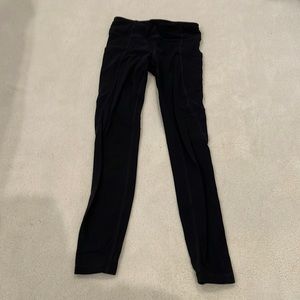 Athleta girls leggings w/ pockets